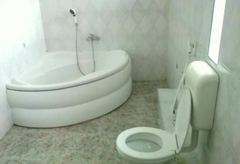 هاستل Plage D Or