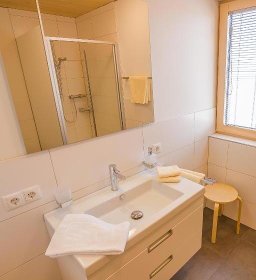 مبيت وإفطار Gästehaus Gritsch