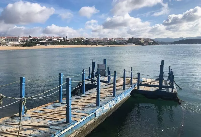 Aamiaismajoitus (B&B) Guarda Rios