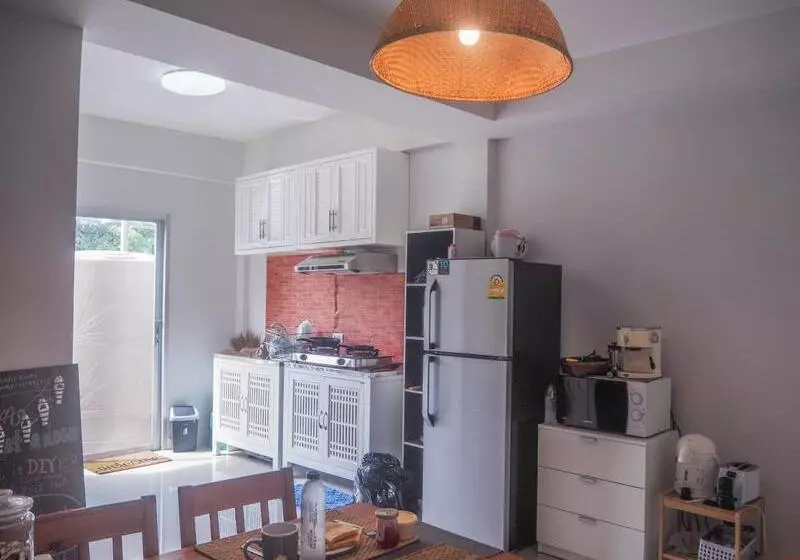 Aamiaismajoitus (B&B) Turtle Rooms