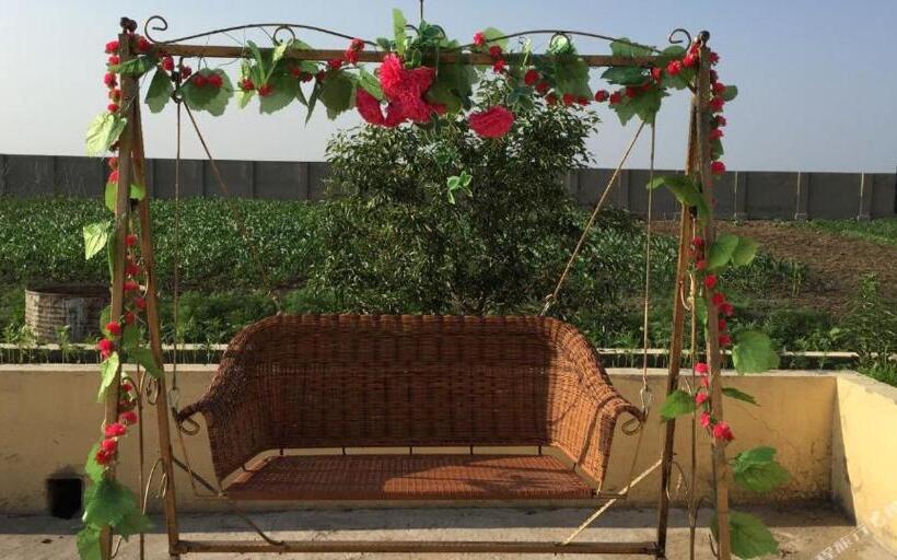 Otel 哈尔滨机场东方红运宾馆