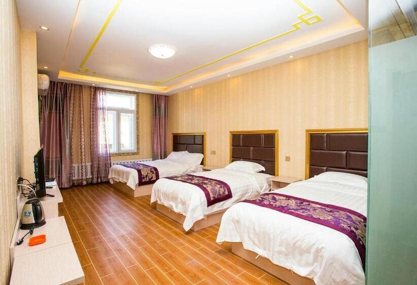 Otel 哈尔滨机场东方红运宾馆