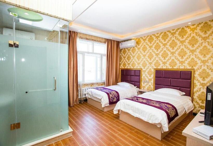 Otel 哈尔滨机场东方红运宾馆