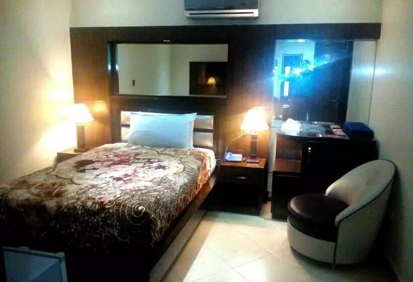 Bling Hotel International