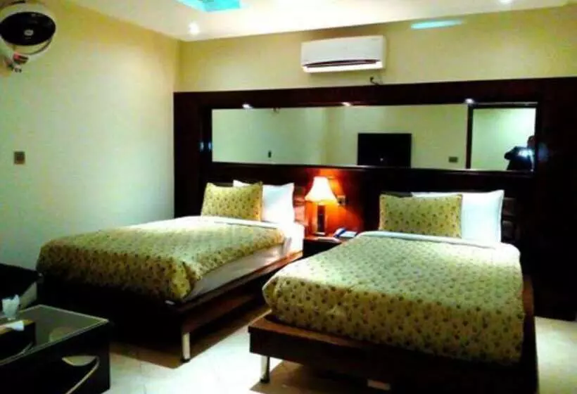 Bling Hotel International