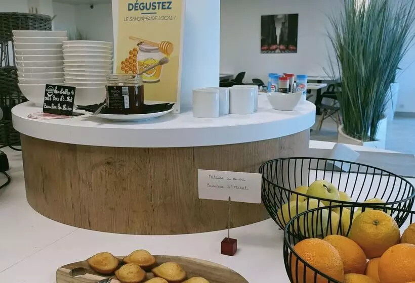 Brit Hotel Confort Loches