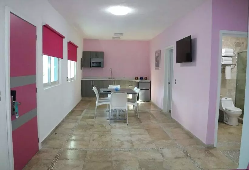 هتل Miami Inn