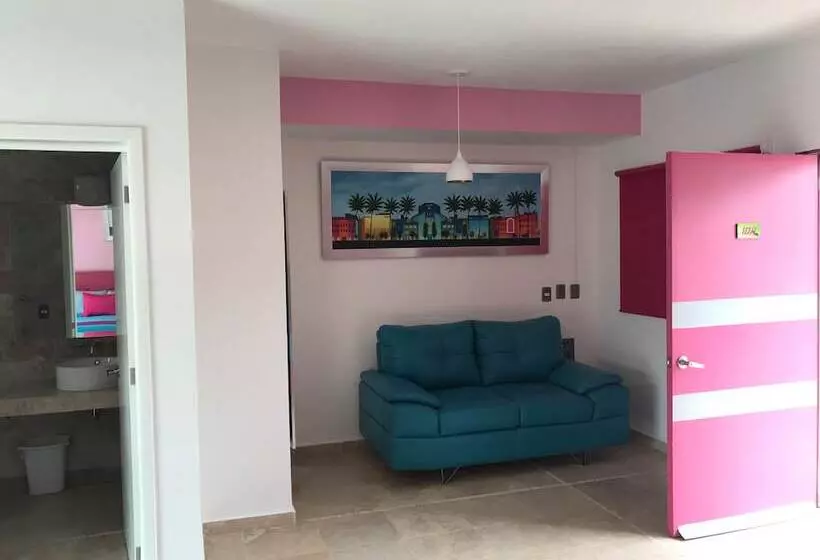 هتل Miami Inn