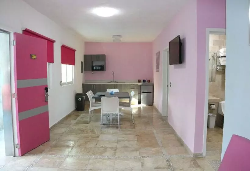 هتل Miami Inn