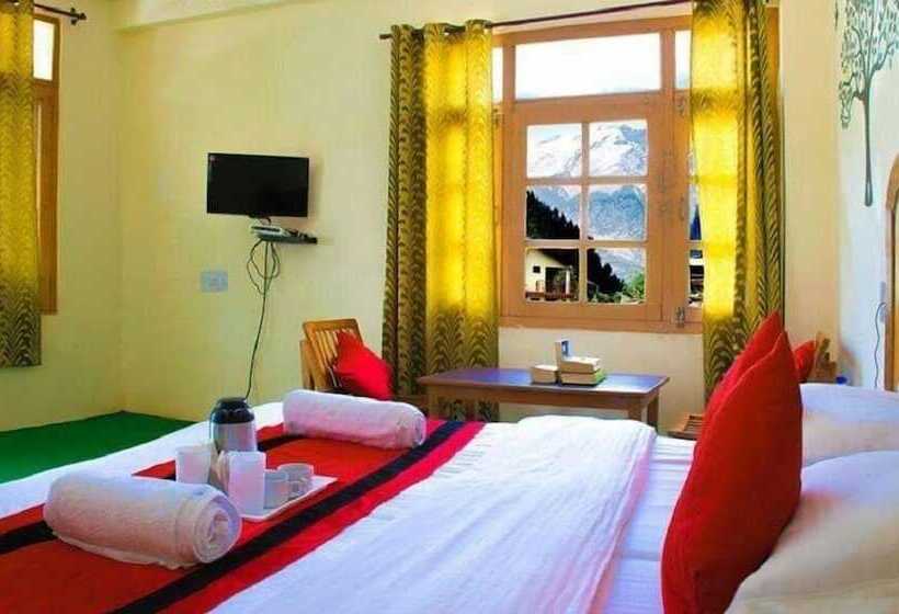 בית מלון כפרי Rainbow Apple Villa   Hostel