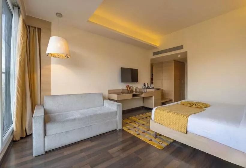 ホテル The Zion Shimla