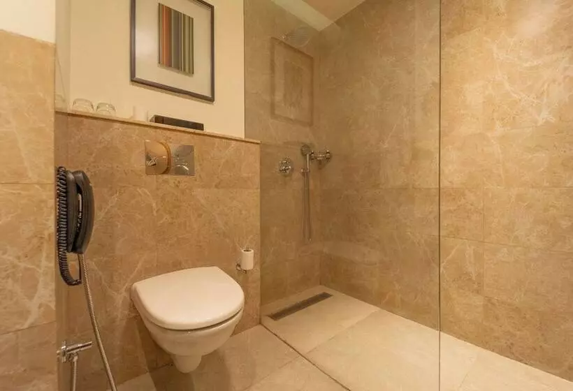 ホテル The Zion Shimla