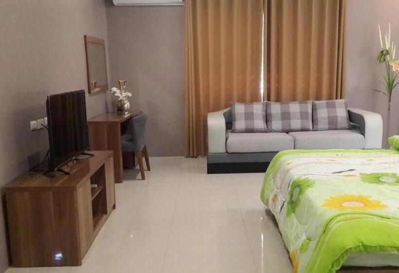 בית מלון כפרי Ybc Grand