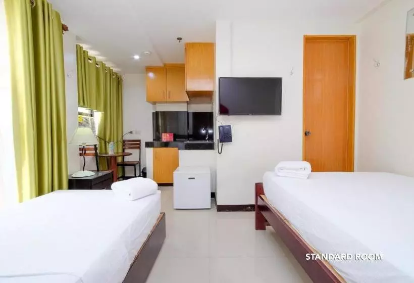 Hotelli Zen Rooms Time Travellers Makati