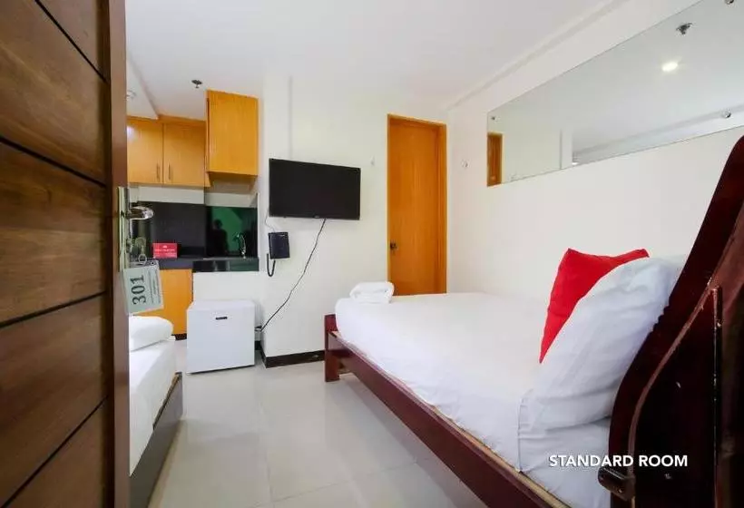 Hotelli Zen Rooms Time Travellers Makati