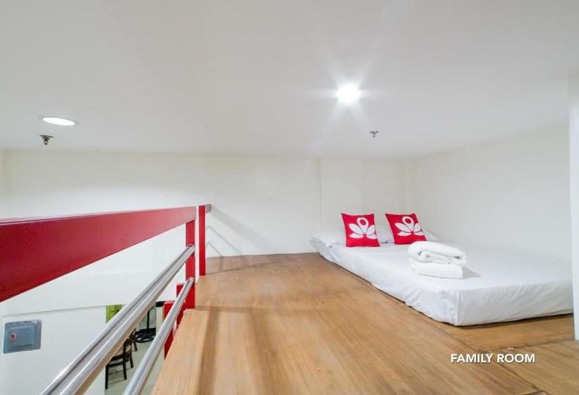 Hotel Zen Rooms Time Travellers Makati