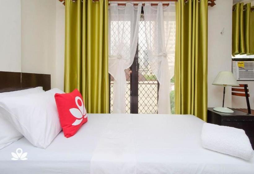 Hotel Zen Rooms Time Travellers Makati