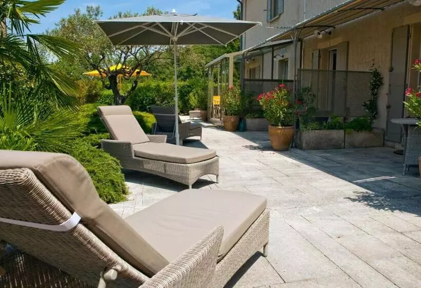 ベッドアンドブレックファースト Les Terrasses Du Luberon