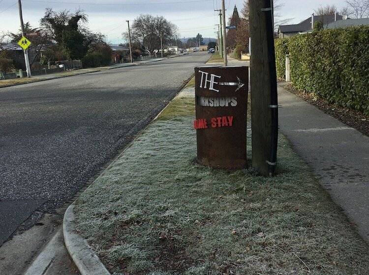Bed and Breakfast The Workshops Clyde Accommodation