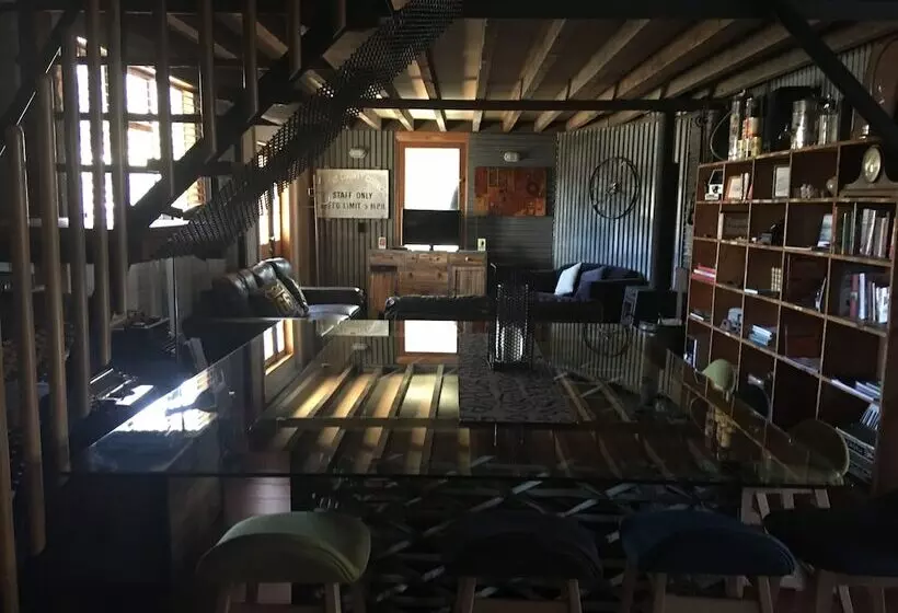 Aamiaismajoitus (B&B) The Workshops Clyde Accommodation