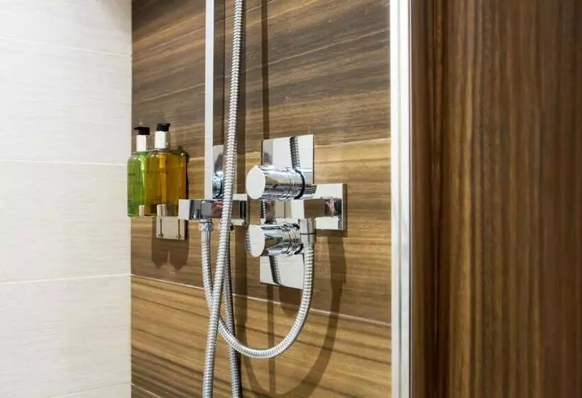 هتل 7, Dublin City Centre