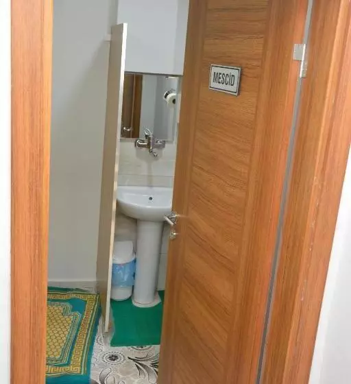 هتل Altuğ
