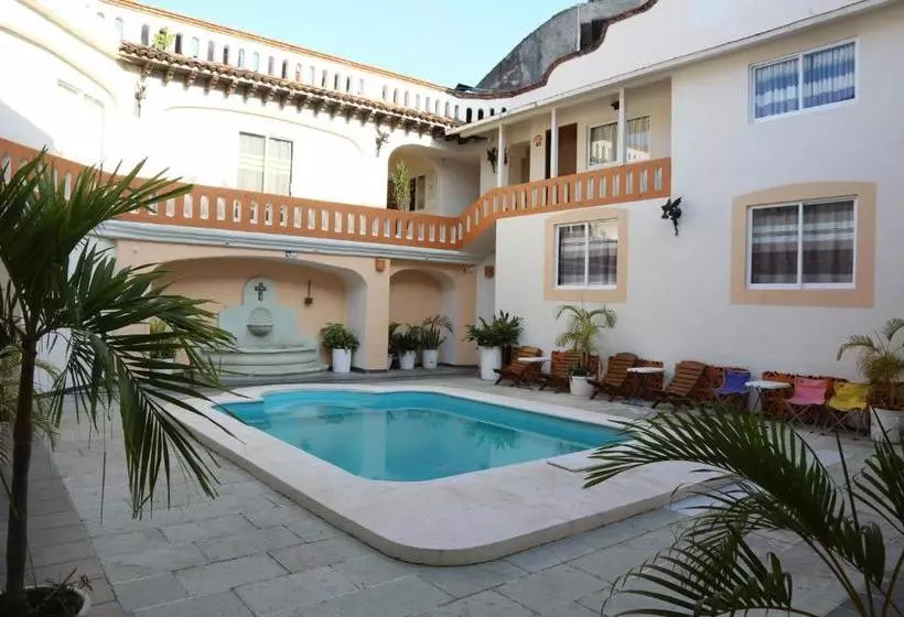 Hotelli Casa Blanca Del Sol Tangolunda