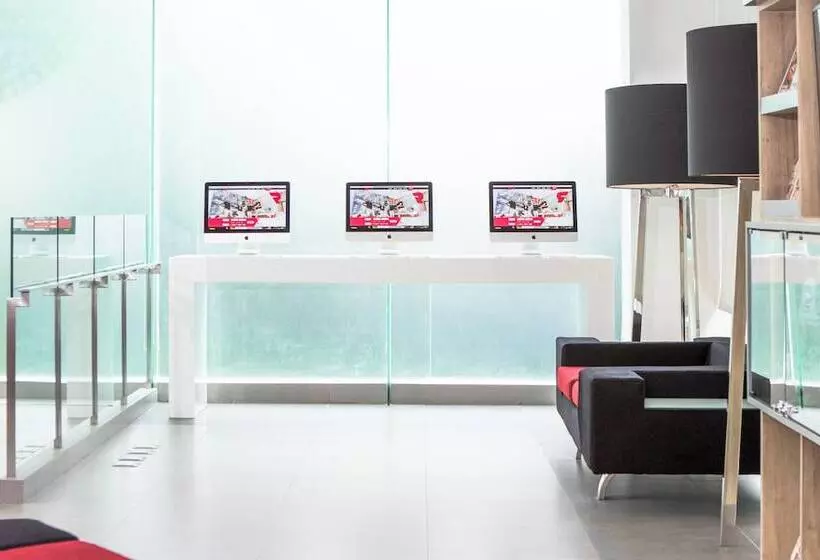 Hotelli Red Planet Manila Bay