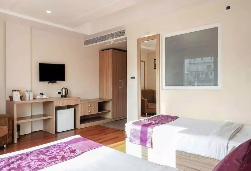 Treebo Tryst Hotel The Kalyaniz