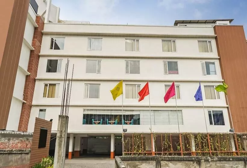 Treebo Tryst Hotel The Kalyaniz