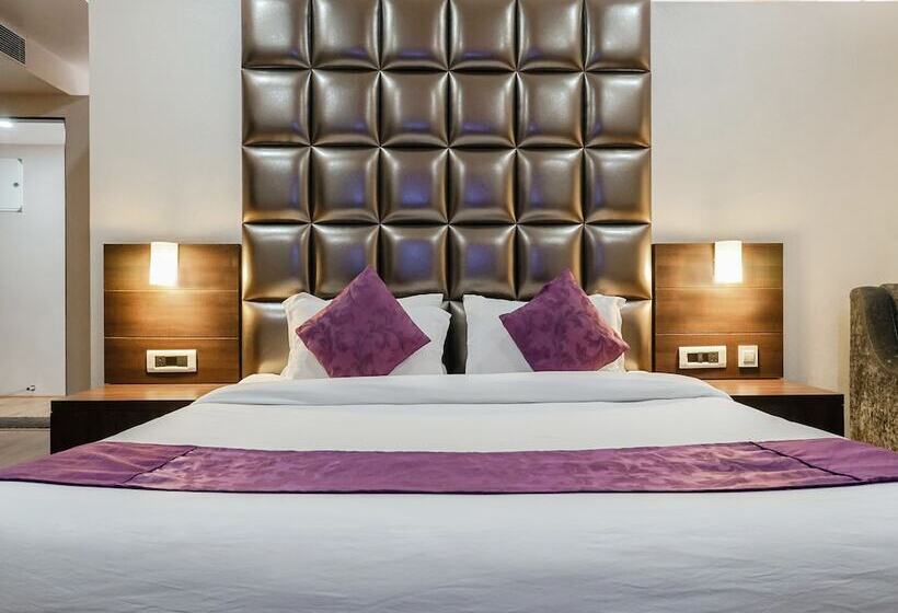 Treebo Tryst Hotel The Kalyaniz