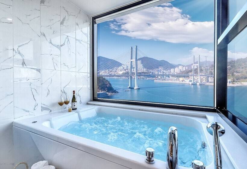 فندق Yeosu Sunhill Spa Pension