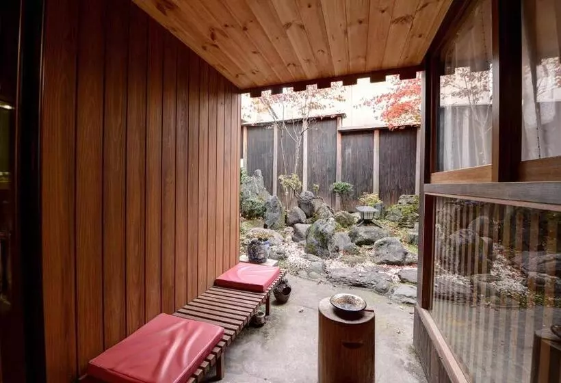 Azuma Ryokan