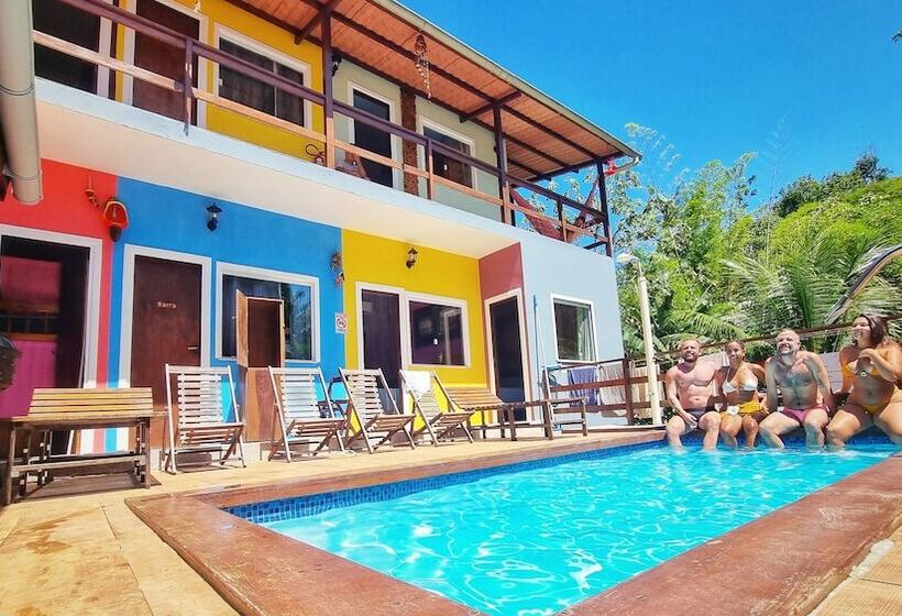 Farofa Loca Hostel