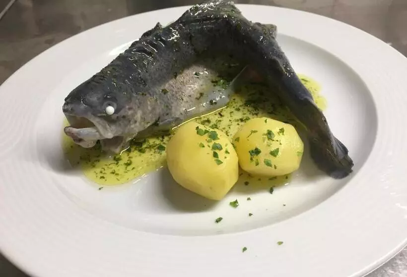 ホテル Auberge De La Bouege