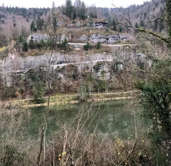 ホテル Auberge De La Bouege