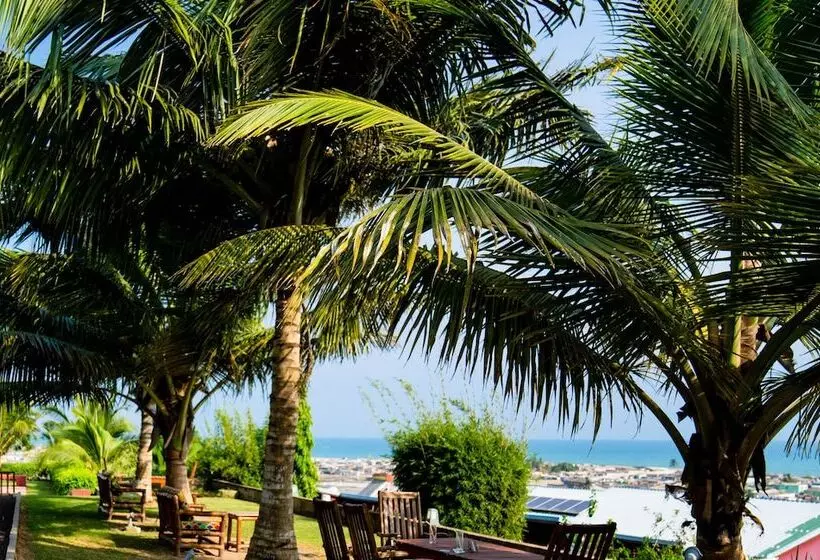 ホテル Golden Hill Parker