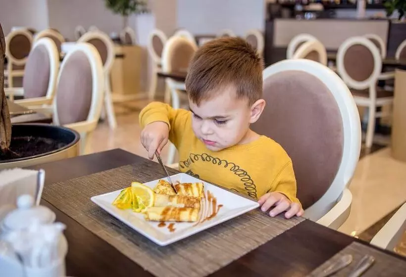 Green Park Hotel & Spa