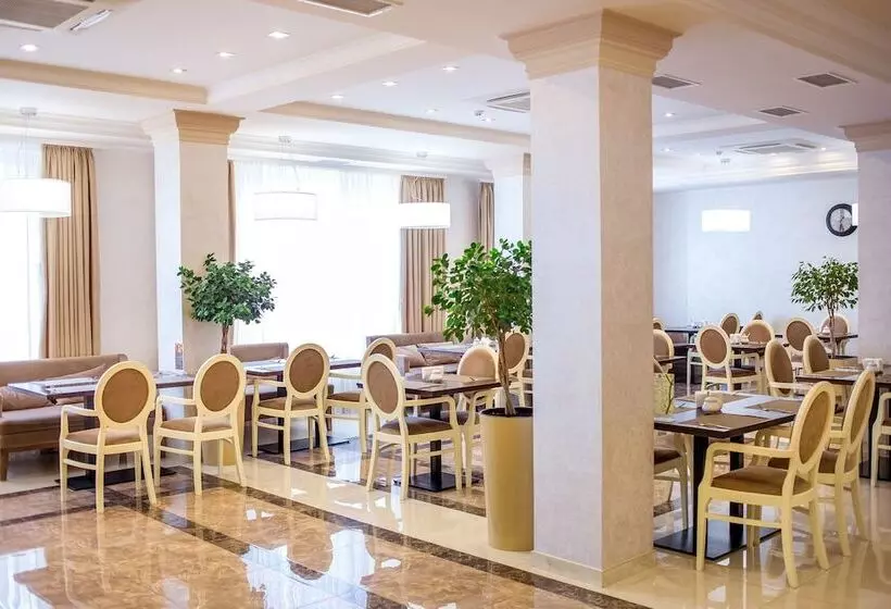 Green Park Hotel & Spa