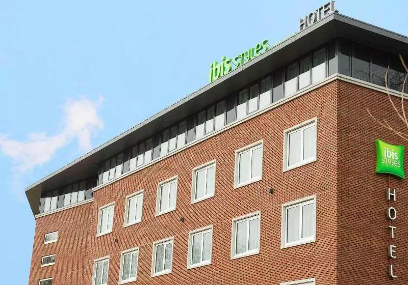 Hotelli Ibis Styles Haarlem City