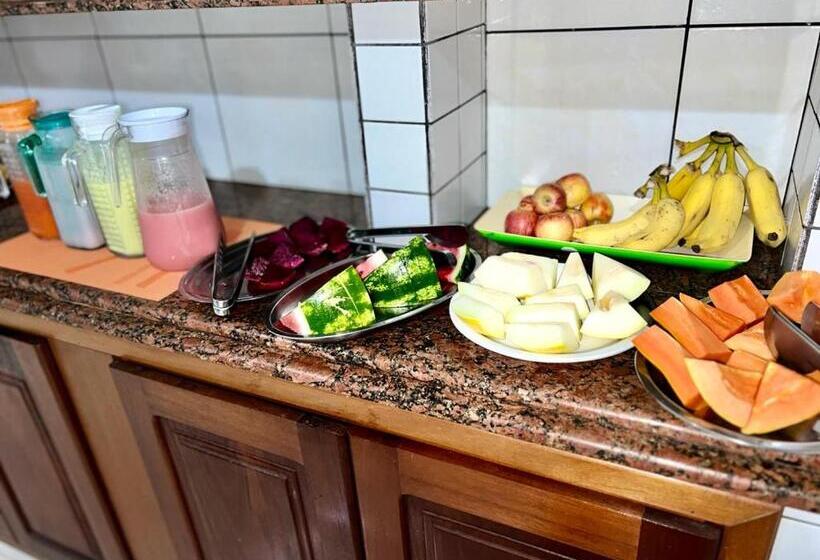 هتل Val De Cans Aeroporto