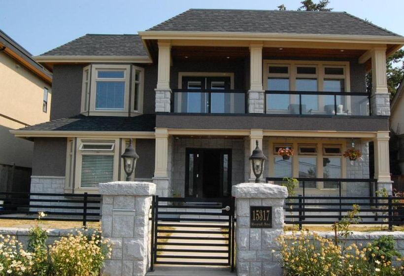 민박 White Rose House