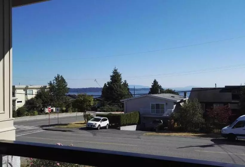 Aamiaismajoitus (B&B) White Rose House