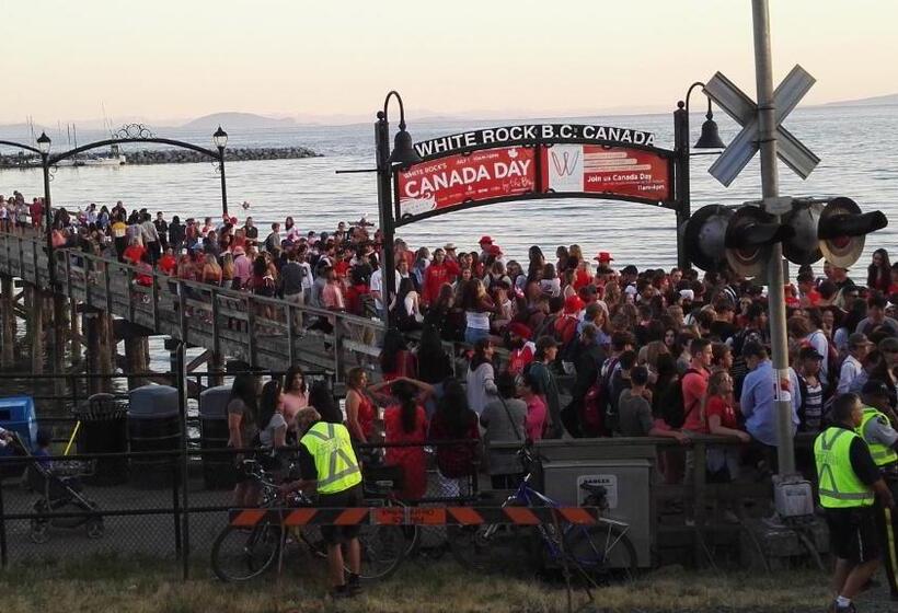 민박 White Rose House