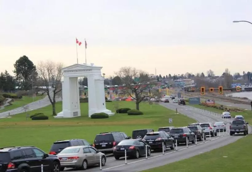 Aamiaismajoitus (B&B) White Rose House