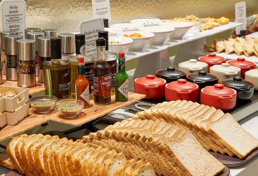 هتل NH Collection Marseille