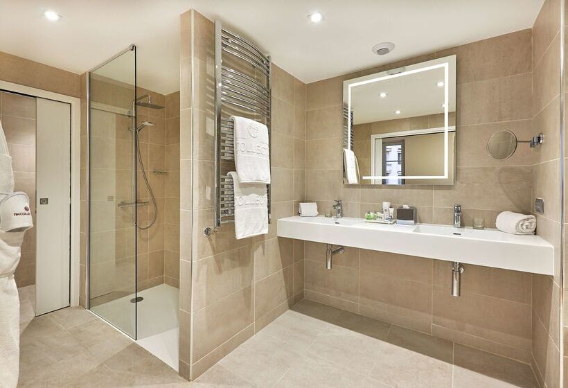 هتل NH Collection Marseille