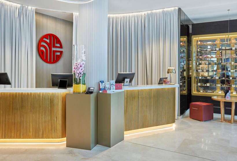 هتل NH Collection Marseille