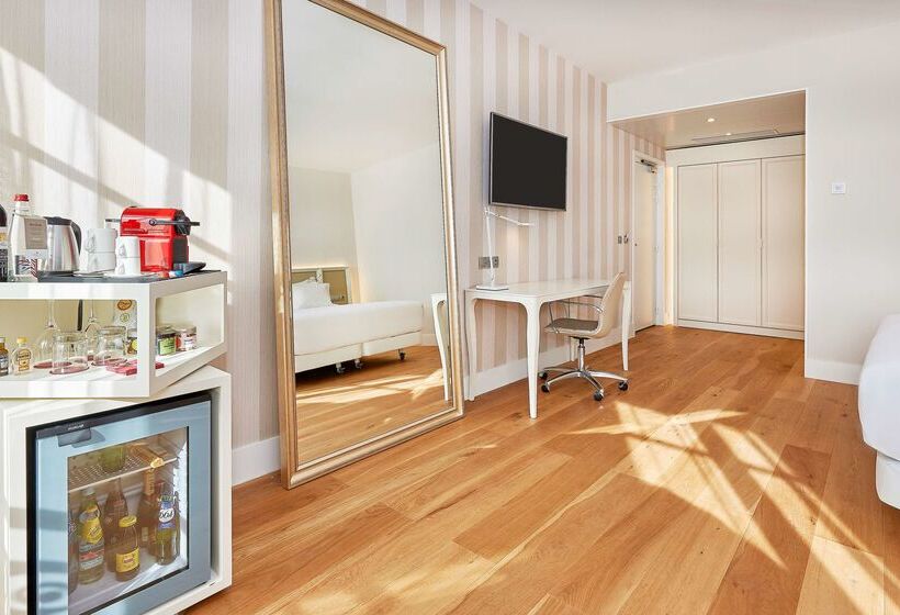 هتل NH Collection Marseille