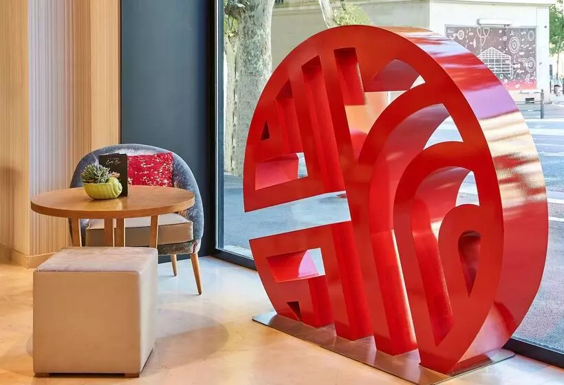 Hotelli NH Collection Marseille